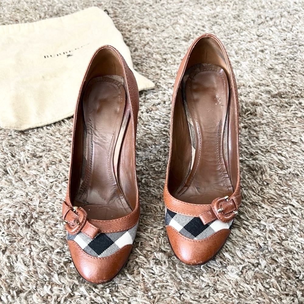 Burberry Brown and Black Heels with Classic Design *Authentic*